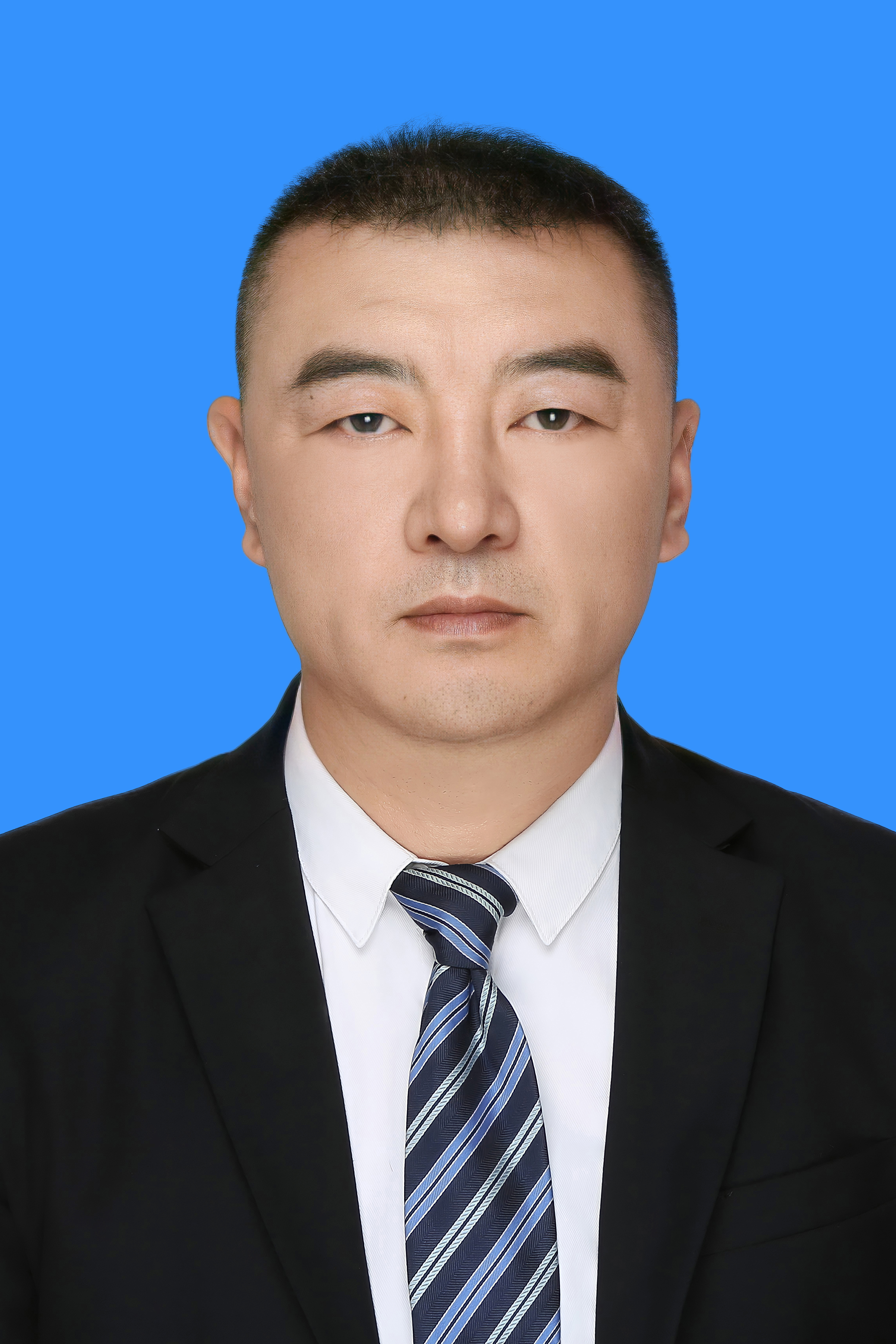  王佳骥